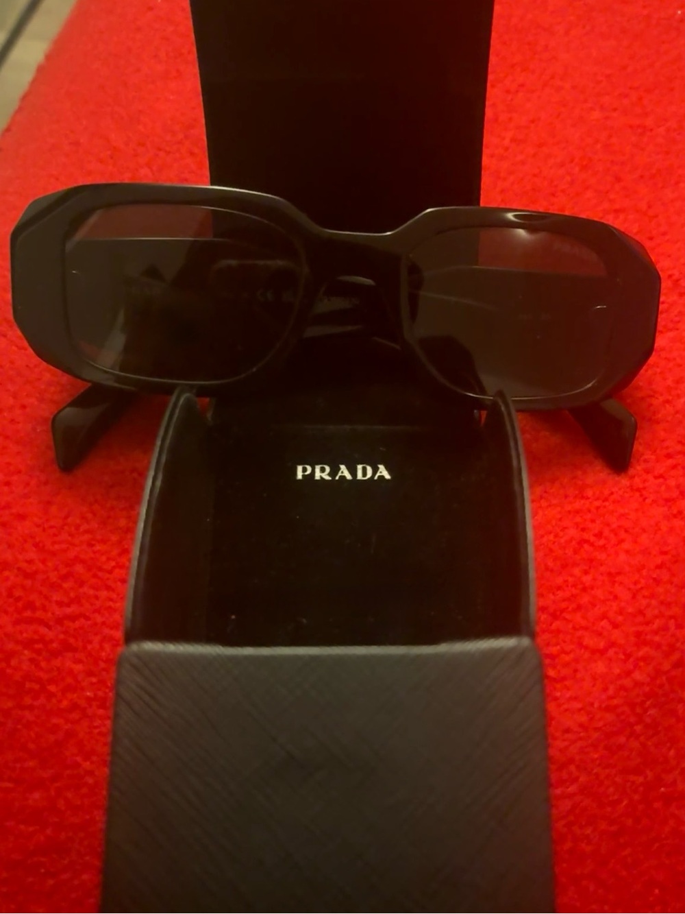🖤Prada Symbole Trending Sunglasses - Picture 7 of 9